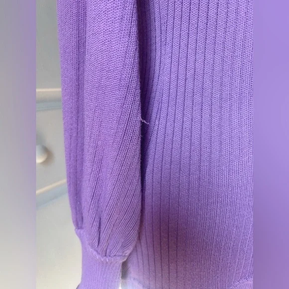 Elhoffer Design Essential Oversize Sweater in Orchid size XS/S - Picture 6 of 10